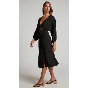 NWT Showpo Tyricia Tie Front Cut Out Midi Dress Women's Black Size 16